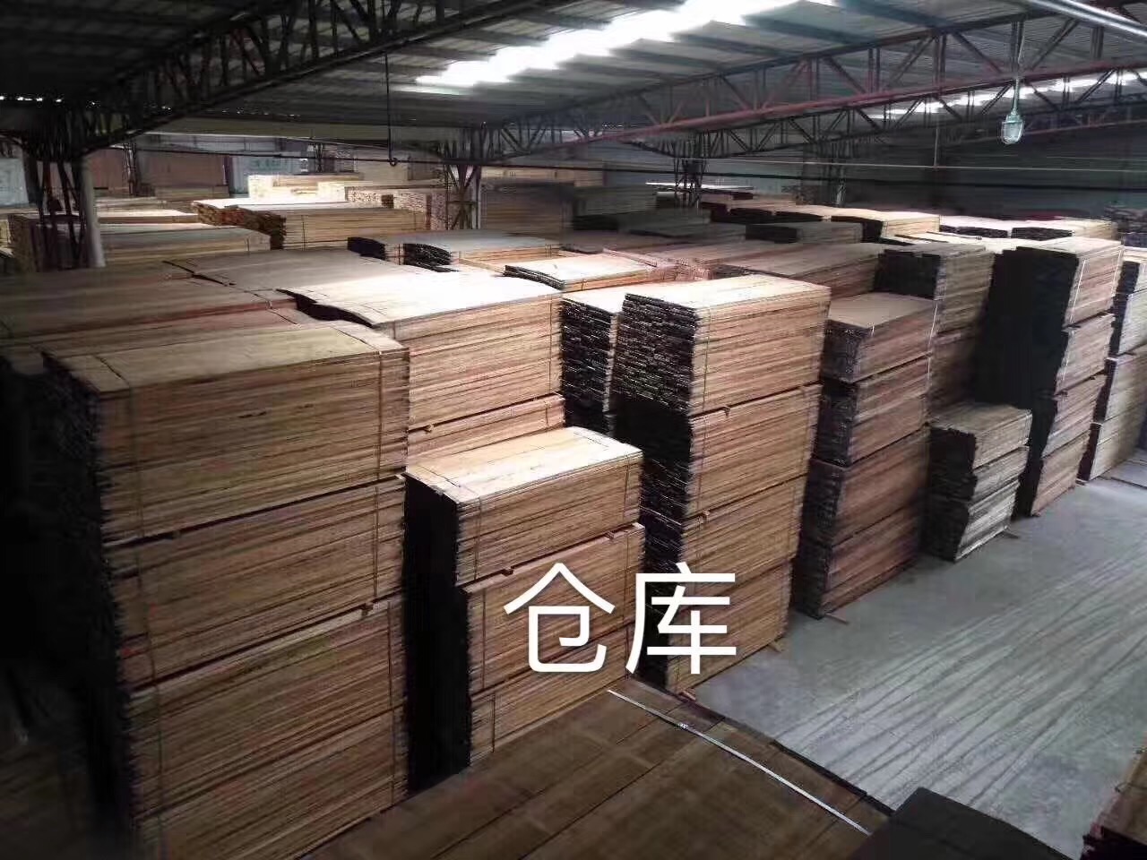 黃金胡桃木5.0-6.0到貨，顏色大美，極受歡迎。各位老板趕緊來下訂單咯。